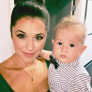 Meet your Posher, Christina